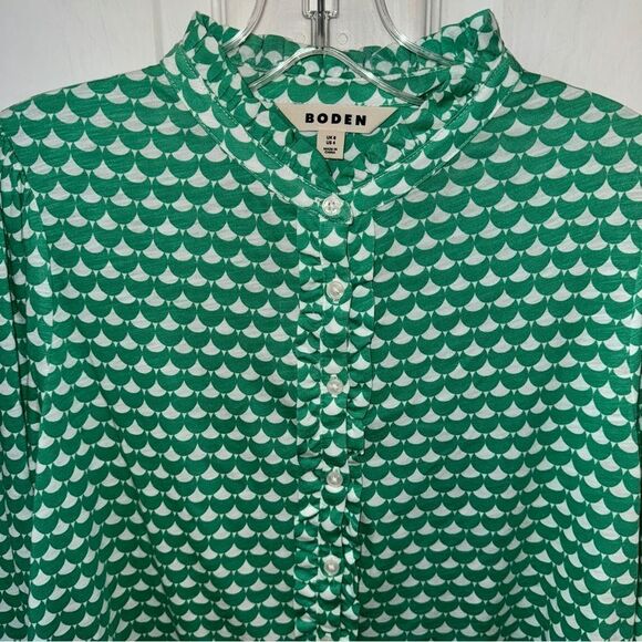 Boden Green and White Carolina Jersey Shirt- 4- like new! - Picture 3 of 13